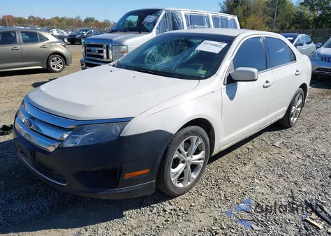 2012 Ford Fusion Se z USA, uszkodzony, nr VIN 3FAHP0HA7CR402345
